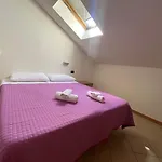 Dream Hotel 2*