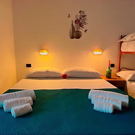 Dream Hotel 2*